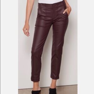 Woman’s Kut From The Kloth 
Reese Coated Ankle Straight Leg pants